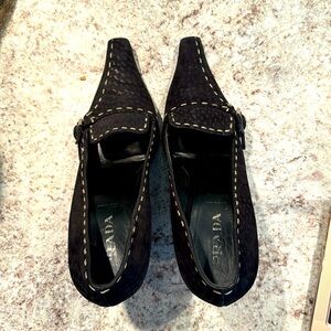 Prada fabric heels size 37 with stitching and a silver buckle in good condition!